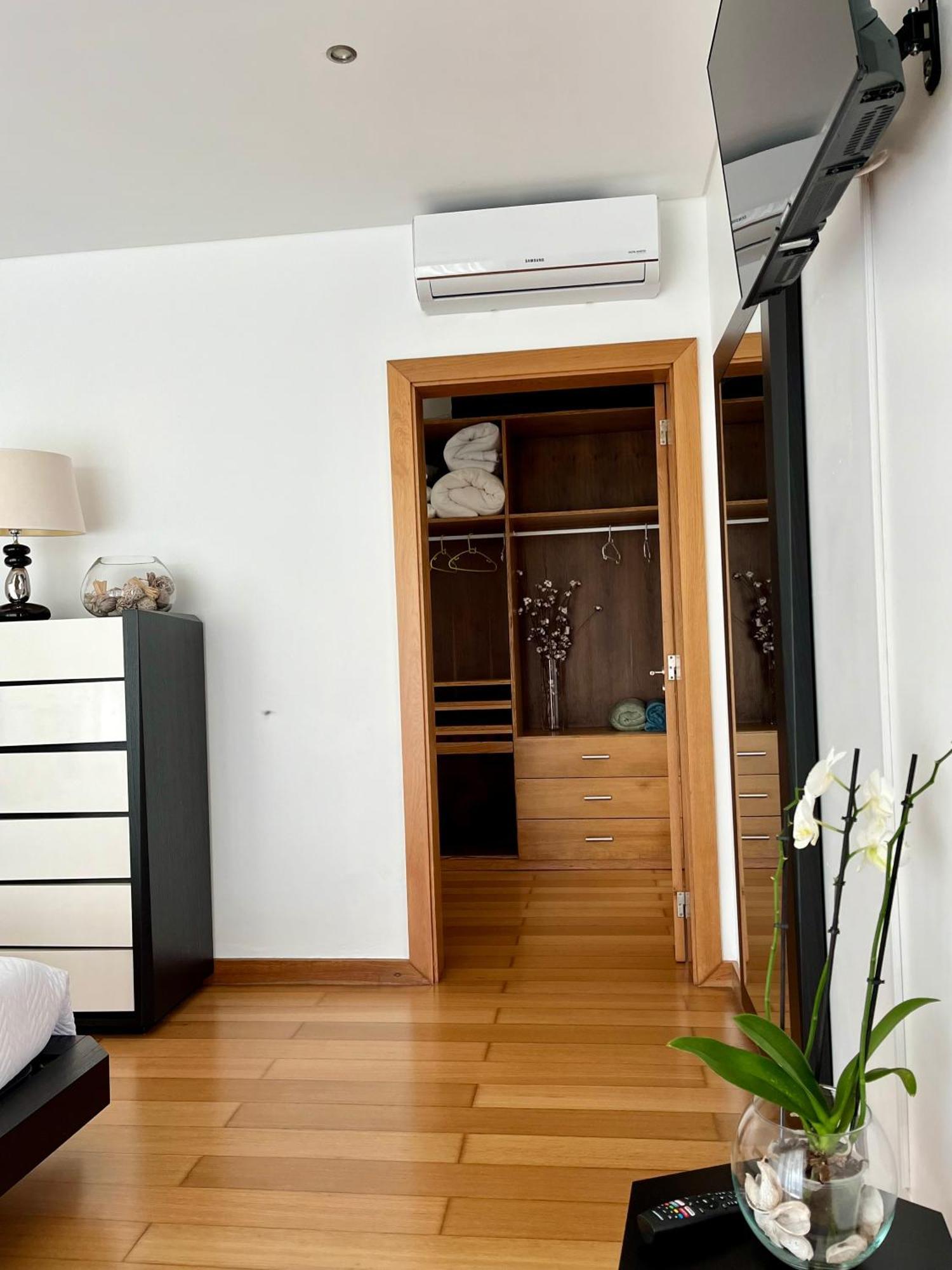 Homestay Crystal House