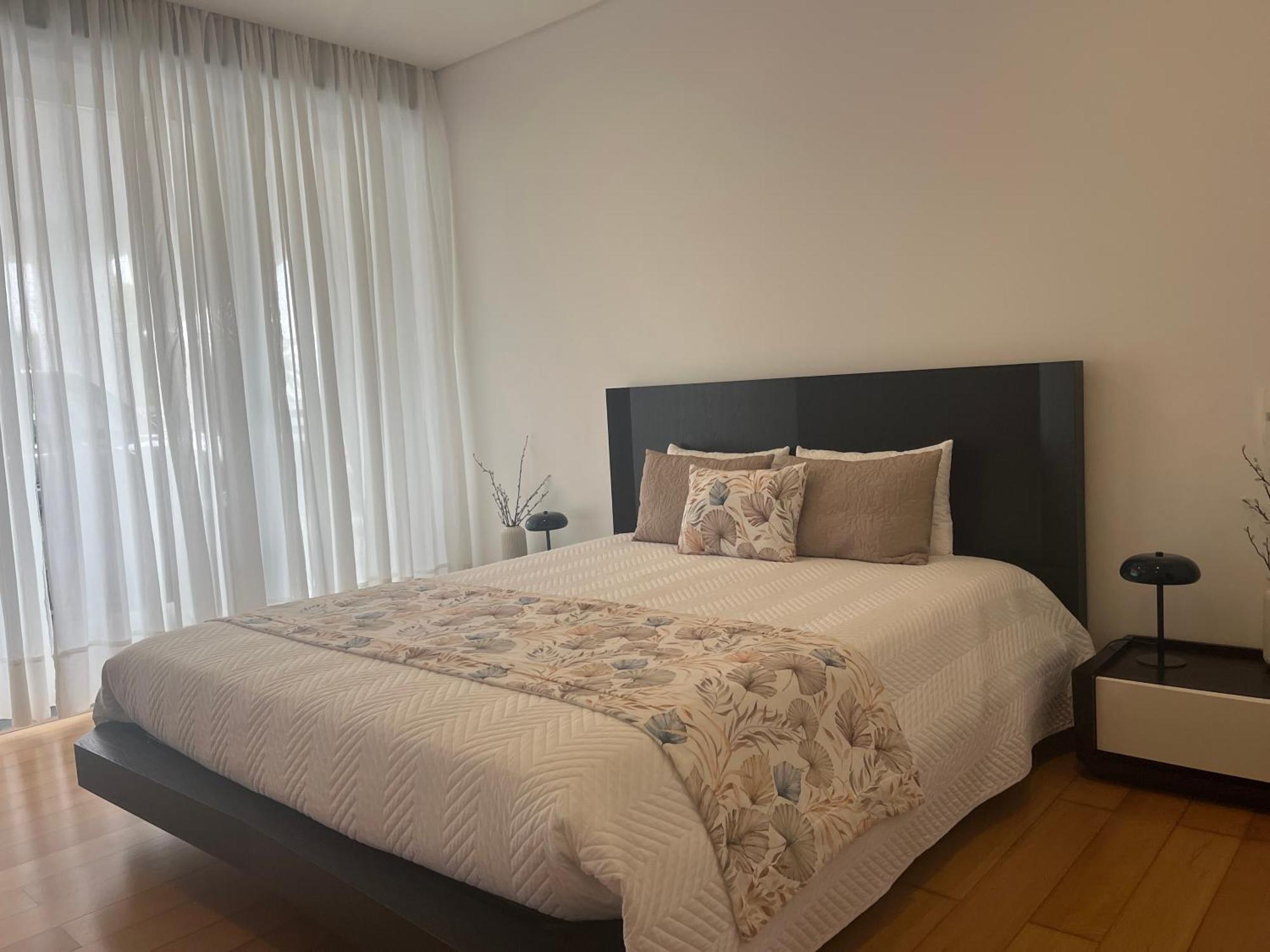 Crystal House Privatunterkunft *